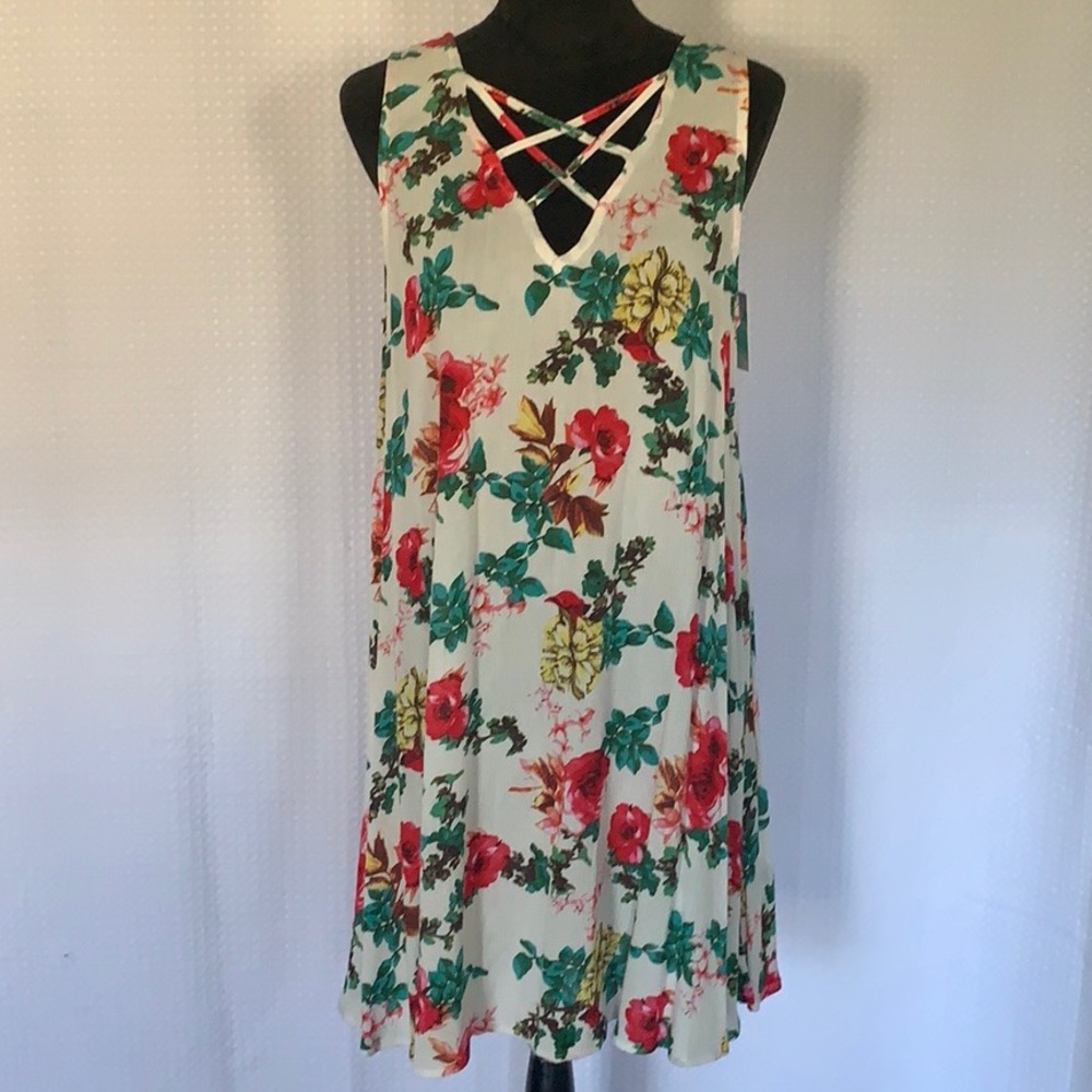 Umgee Sleeveless Floral Print Dress Size Med NWT